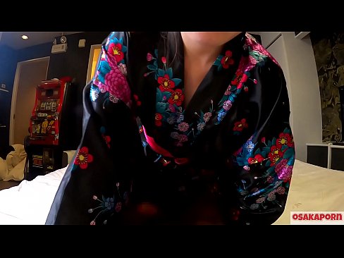 ❤️ Nuori cosplay-tyttö rakastaa seksiä orgasmeihin asti ruiskuttamalla hevostyttöä ja ottamalla suihin. Aasialaistyttö karvainen pillu ja kauniit tissit perinteisessä japanilaisessa puvussa amatöörivideossa, jossa näytetään masturbointia panoleluilla. Sakura 3 OSAKAPORN. ☑ Seksivideo at fi.pornsexer.ru ️❤
